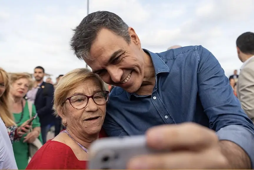 El presidente Pedro Sánchez en una visita a Murcia.
