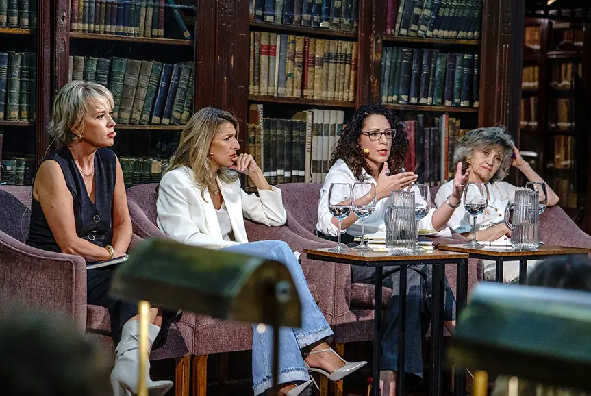 Entrevista a Angela Paloma